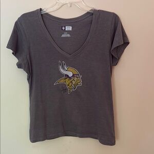 NFL Gray Graphic Crop Tee